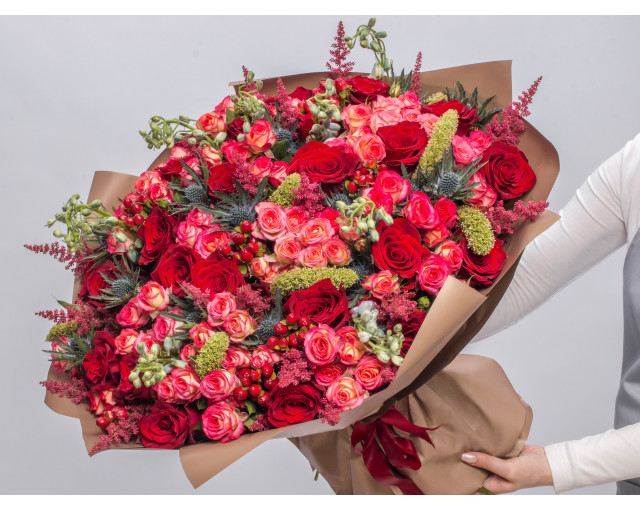 Букет цветов Красный бархат  - 1